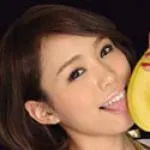 「藤本紫媛」の画像