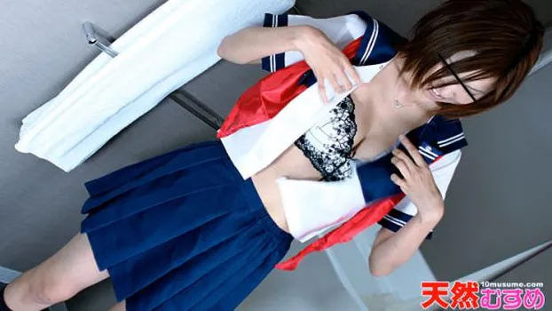 巨乳Xセーラー服で青春を取り戻せ! 桐島なつき