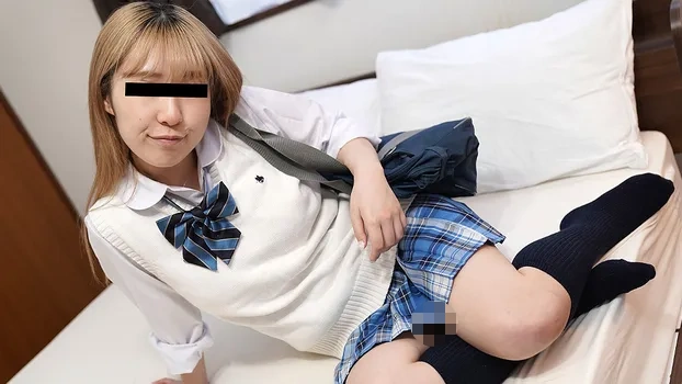 制服娘を電車でイタズラ 羽柴よしの