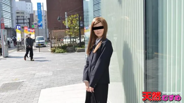 ヤリたいOLのカラダは会社サボってでも挿れたがる 早川リナ