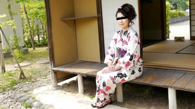 数の子天井浴衣美人 辻本瑞希