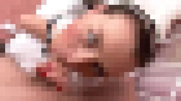 アメリア｜Ｙシャツから透けて見えるビーチクはピンク？それとも。。