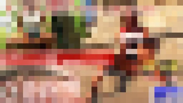 街中露出ノーパン股開 野ションアナルし放題！露出狂ギャル発見！/ハメ撮り/青姦露出