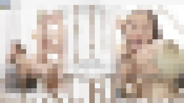 二人の美女に囲まれ二種類の美マンを堪能する究極の贅沢ファック LUXURIOUS