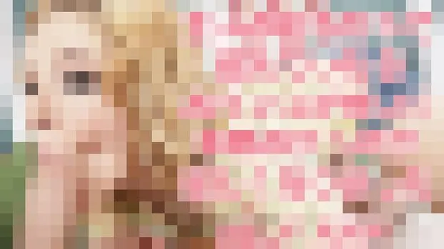 大人のおもちゃで遊んでいたらおマンコが疼いて本物のチンポが欲しくなりました Ally Ann