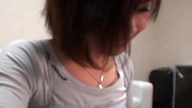 断れない女子大生