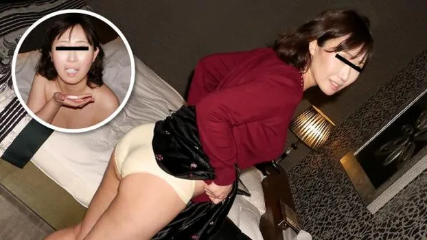 ごっくんする人妻たち108 〜五十路おばさんはザーメン好き〜