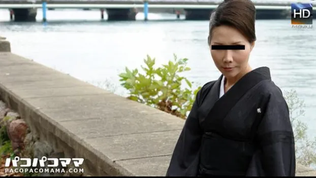 秋〇暢子似のパイパン喪服美人 〜ごっくん3連発〜