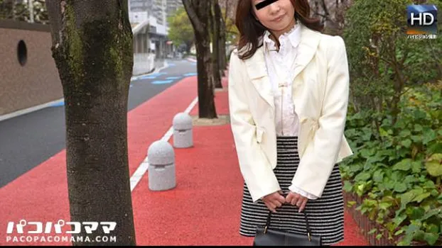 顔もスタイルも普通だけど、いい土手をしている奥さん