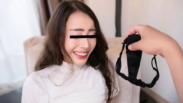 奥さん、今はいてる下着を買い取らせて下さい！~Tバックをフルバックと誤算する美熟女~