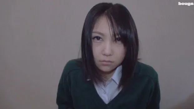 GiIRLS&BOUGA 真っ白な肌とねっこみたいな瞳が忘我に潤む訳あり18JK初めての体験にパイパンまんこがヌルヌルとなりザーメンを求める若い本能露出ドキュメント