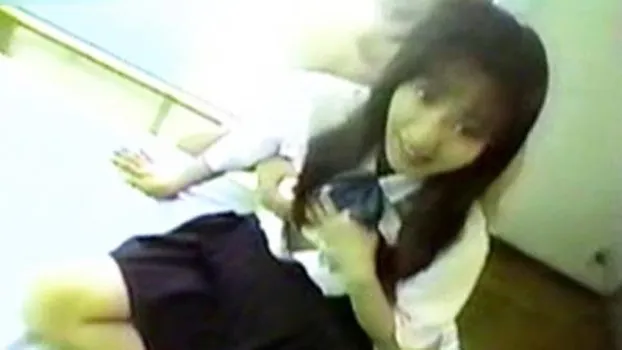 直接触って･･･もっと突いて･･･淫語おねだりするエッチな女子校生と制服セックスで膣奥までガン突き