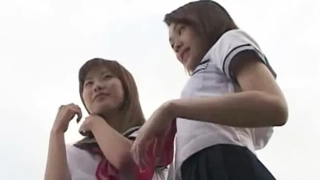 処女膜を貫通して痛いけど気持ちよくなってきた女子校生がハメ狂っちゃう