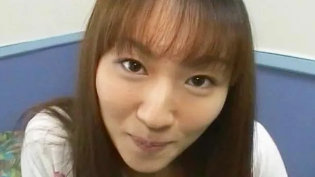 恥じらい緊張していても敏感な体を愛撫されると淫らに悶えてイキまくる美少女が野外ハメに3P乱交でイク