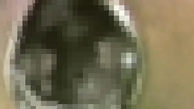 避妊は一切してないマンコに毎回濃い精子を流し込んでます!