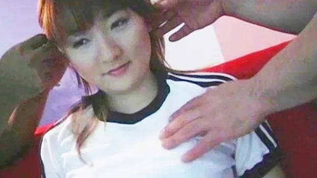 天狗面にまたがり騎乗位オナニー!白肌女子校生がうっとりした目で感じてアクメしちゃう