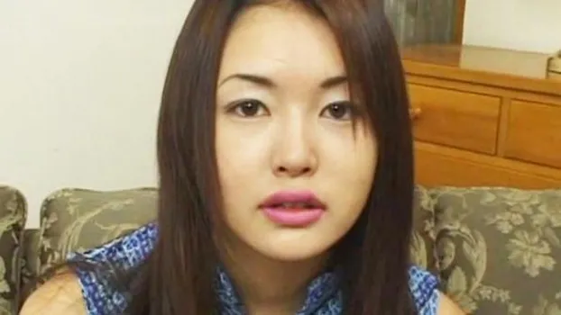 ハタチっす!緊張しながらも貧乳スレンダーなモデル体型の美女が激しいピストンに淫乱絶頂