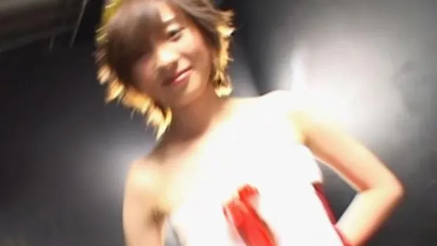 中国美女メイリンのモデル級な美しい体に中出しザーメン注ぎこみ