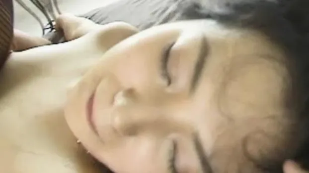 アナルまでヒクヒクしちゃう!まんぐり返しで2穴責め!腰を浮かして豪快アクメするスレンダー美女