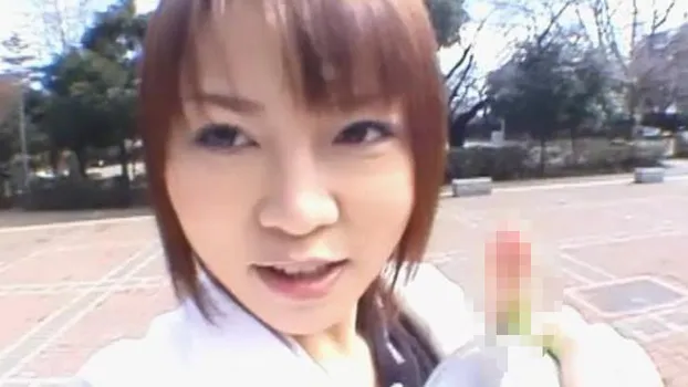 感じる姿はエロさ10倍!フェロモンお姉さんがJK制服でハメ撮り連続絶頂