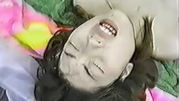 美乳のお姉さんが野外で連続フェラチオ!肉便器のようにヤられて大量顔射