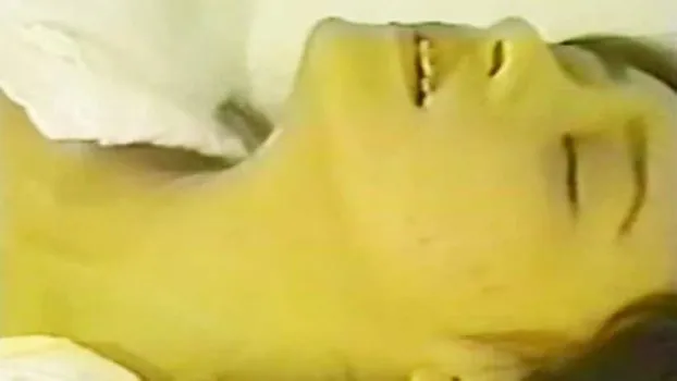 おまんこ修行で3Pセックス!膣内でビンを締め付け歩いたりちんぽも指もトロけるアソコで飲み込む美女