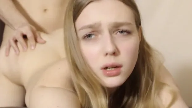 美女が綺麗な足で足コキしてくれる【Full HD高画質】