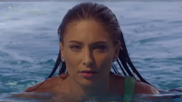 セレブが集まるプールで美女と仲良くなるには【4K高画質】