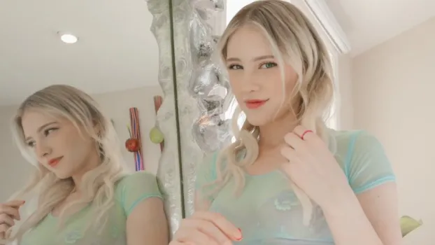 金髪の妖精現る【4K高画質】