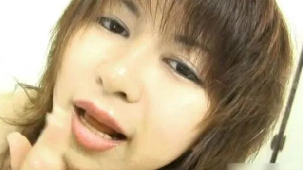 人物不明｜まんぐり返しで責められて潮吹き!アナルとおまんこ2穴同時責めにヒクつきながらアクメする超エロ娘